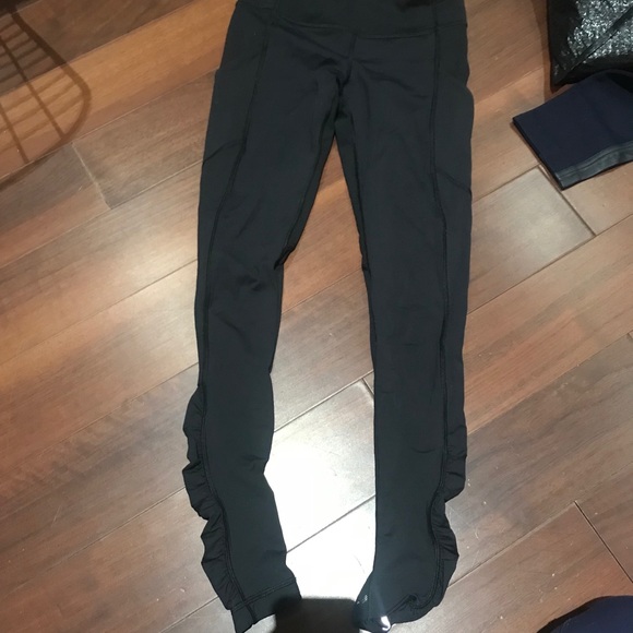 black ruffle leggings